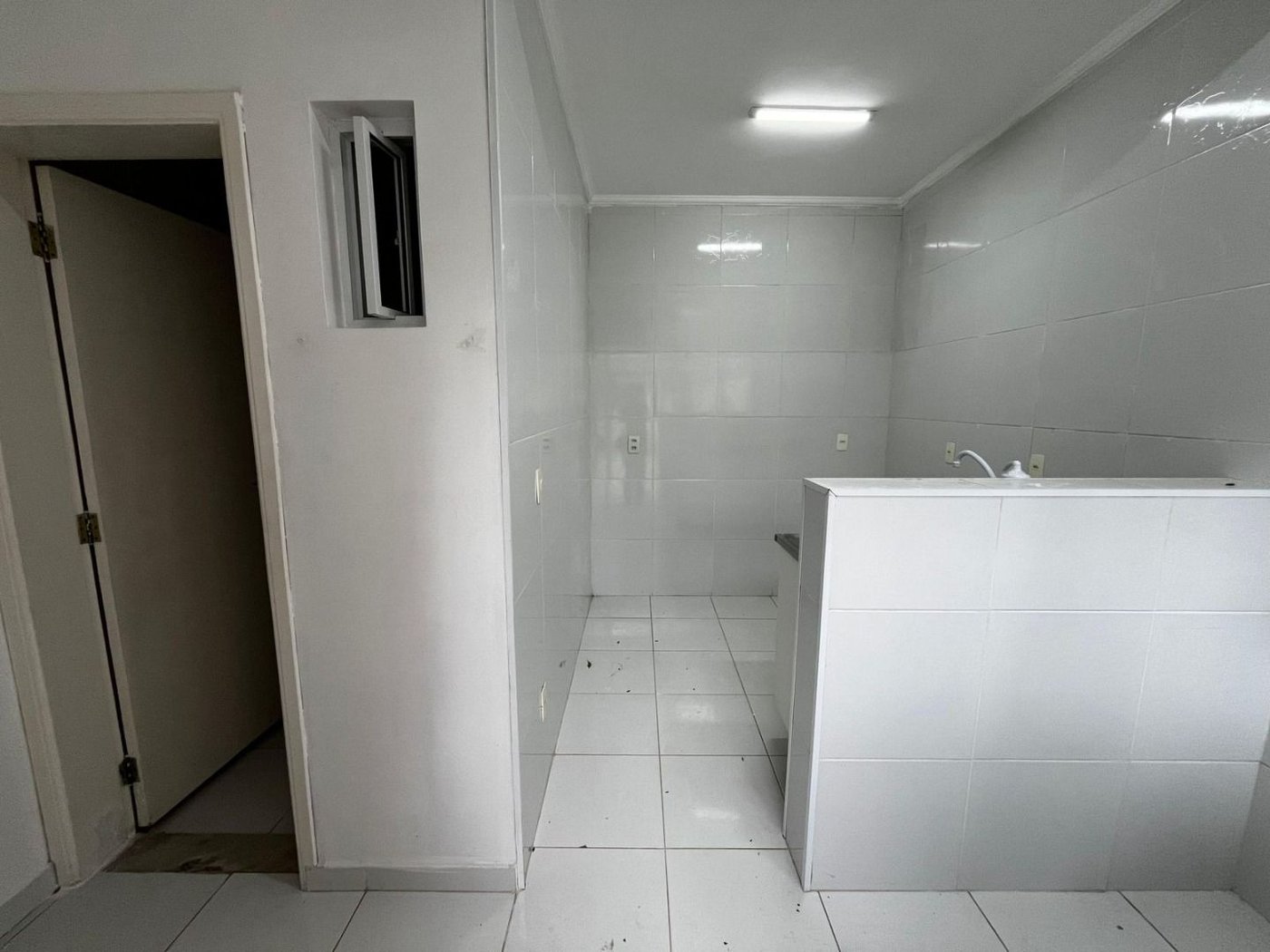 Sobrado com 3 dormitórios à venda, 152 m² por R$ 1.700.000,00 - Embaré - Santos/SP