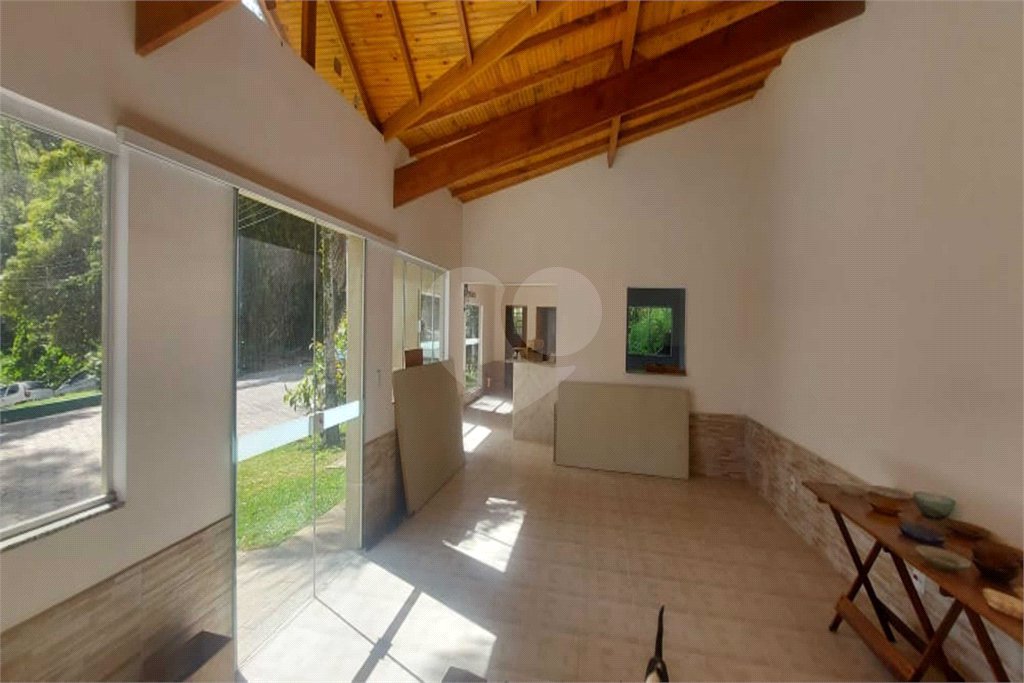 Casa à venda com 5 suítes no condomínio Cinco Lagos, Mairiporã - SP