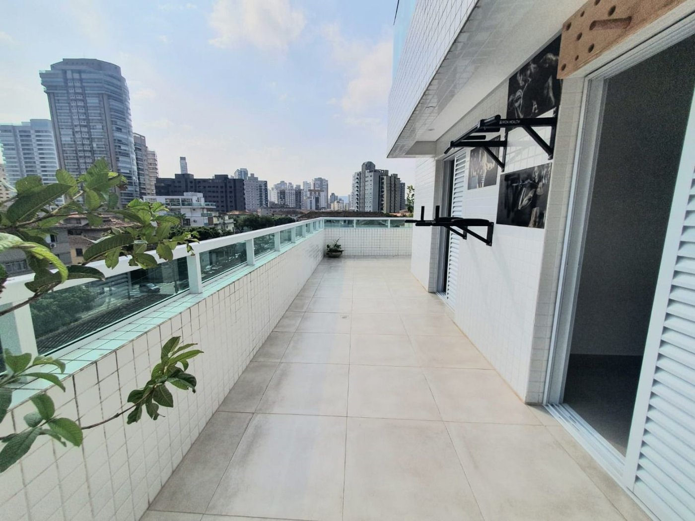 Apartamento Garden 94 m² com 2 dormitórios para venda ou aluguel no Embaré - Santos/SP