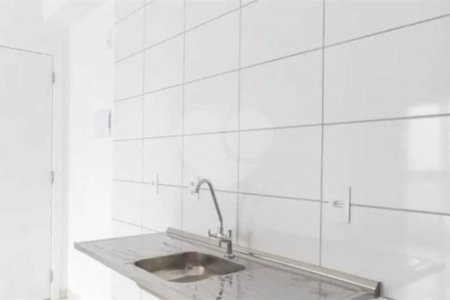 Apartamento com 50m², 2 dormitórios, 1 vaga, á venda em Itaquera.