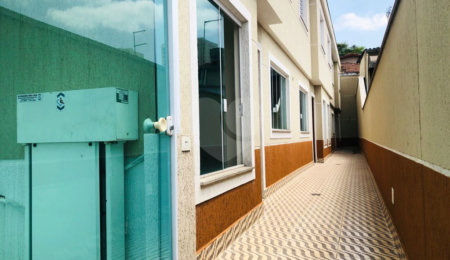 Casa à venda com 2 suítes no condomínio Residencial Guilhen, São Paulo - SP