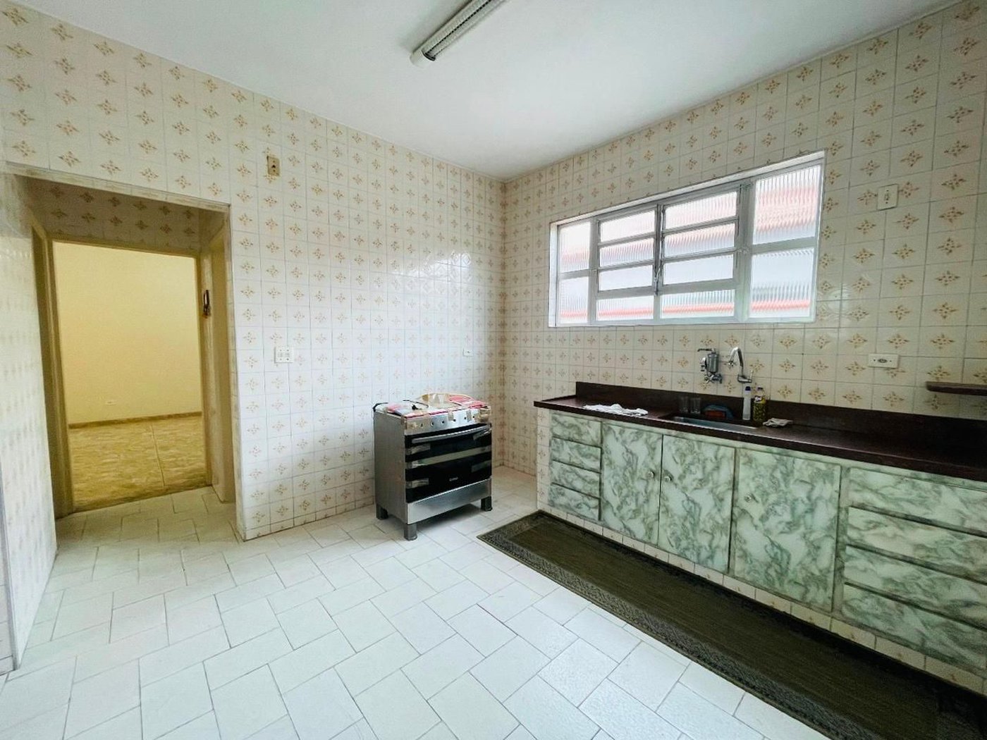 Sobrado para alugar por R$ 9.000,00/mês - Aparecida - Santos/SP