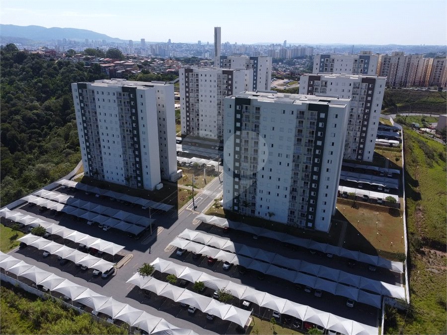 Apartamento à venda com 3 quartos em Jardim Tamoio, Jundiaí, SP