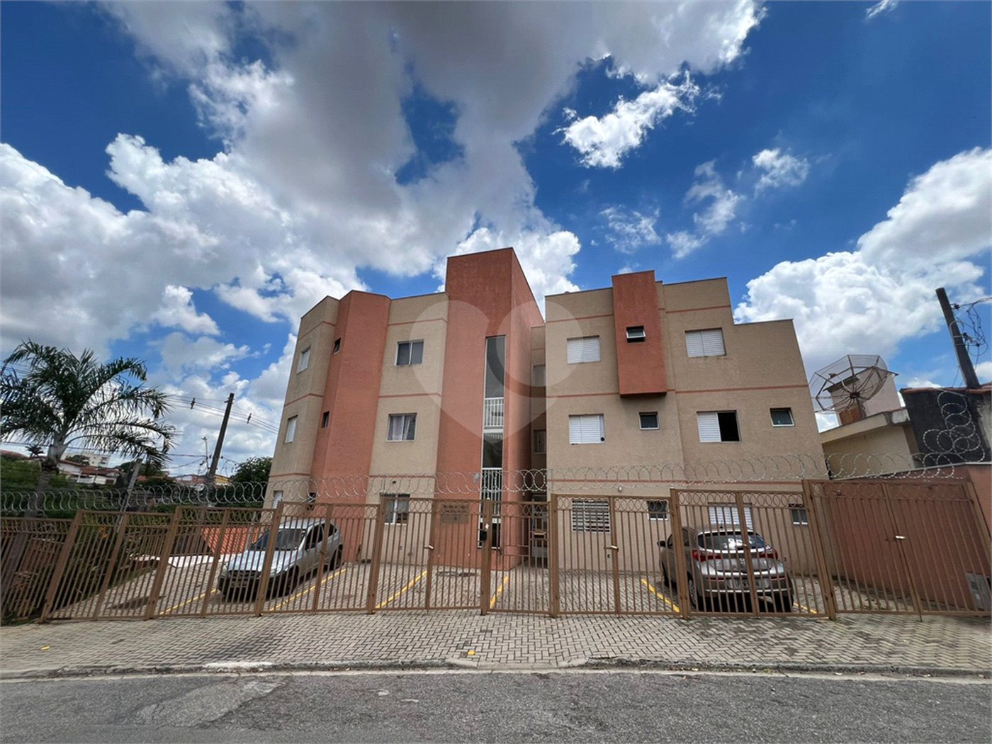 Apartamento à venda com 1 quarto em Jardim Simus, Sorocaba, SP