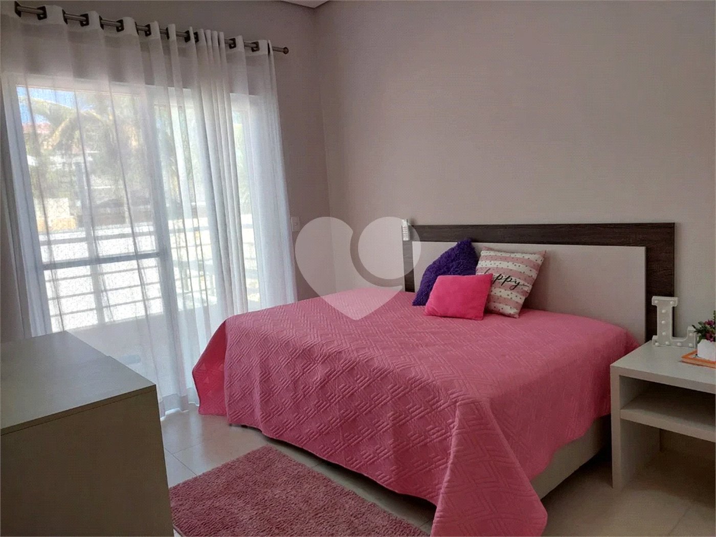 Casa à venda com 4 suítes no condomínio Panorama Residence Indaiatuba, Indaiatuba - SP