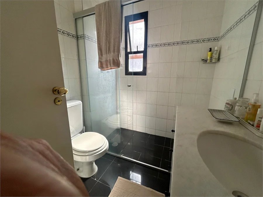 Apartamento à venda com 4 quartos, sendo 2 suítes,  em Pinheiros, São Paulo, SP