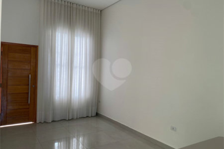 Casa à venda com 2 quartos, sendo 1 suíte, no condomínio Ilha das Águas, Salto - SP