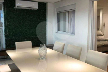 Apartamento à venda com 2 quartos, sendo 1 suíte, em Vila Nair, São Paulo, SP
