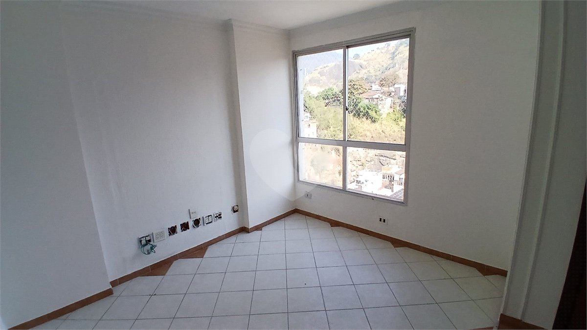 Cobertura à venda com 3 quartos, sendo 1 suíte, em Tijuca, Rio de Janeiro, RJ