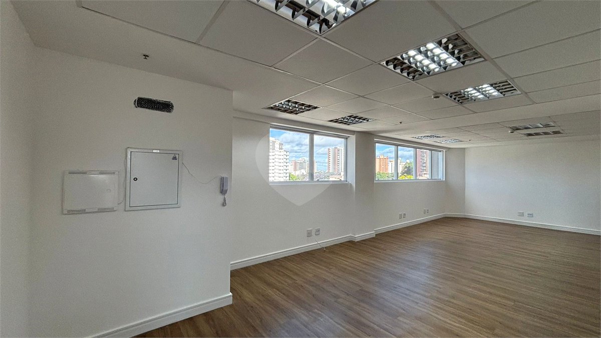 Sala para alugar em Vila Bastos, Santo André, SP