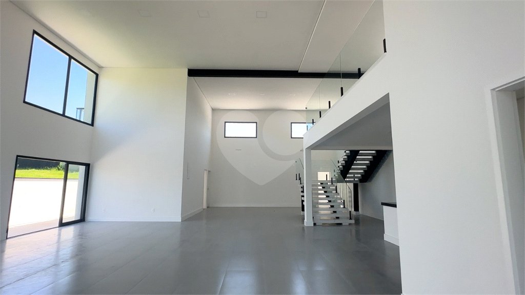 Casa à venda com 5 suítes no condomínio Terras de Mont Serrat, Salto - SP