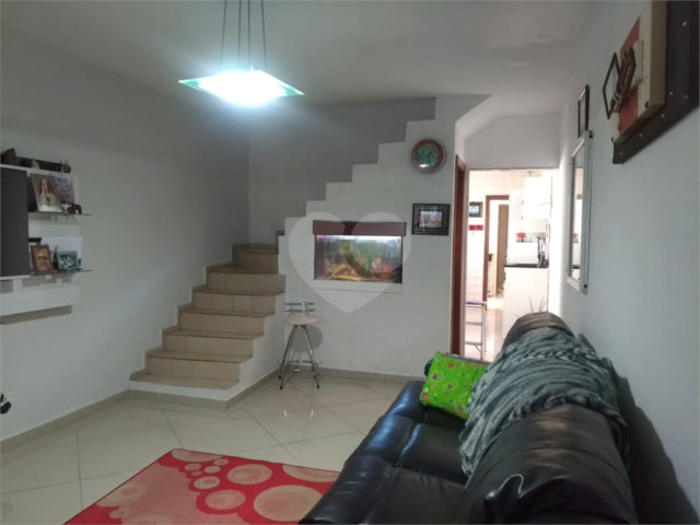 Sobrado à venda com 3 quartos, sendo 1 suíte,  em Tremembé, São Paulo, SP