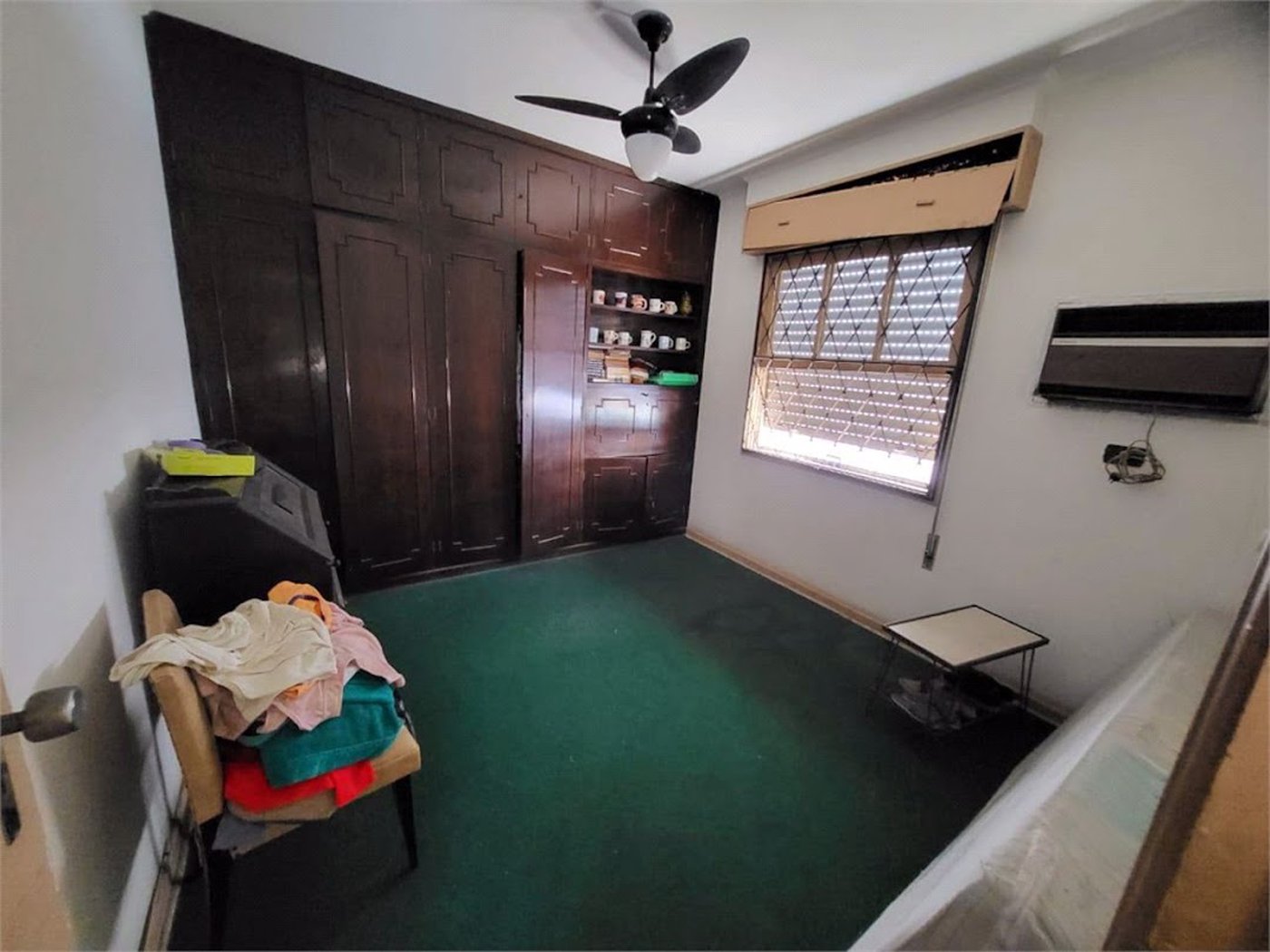 Apartamento com 4 dormitórios à venda, 180 m² por R$ 700.000,00 - Gonzaga - Santos/SP