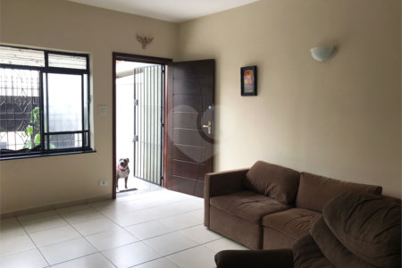 Sobrado à venda com 3 quartos em Brooklin, São Paulo, SP