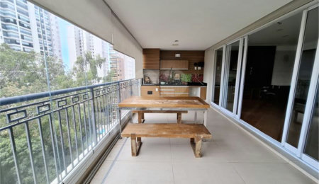 Apartamento para alugar com 3 suítes em Santana, São Paulo, SP