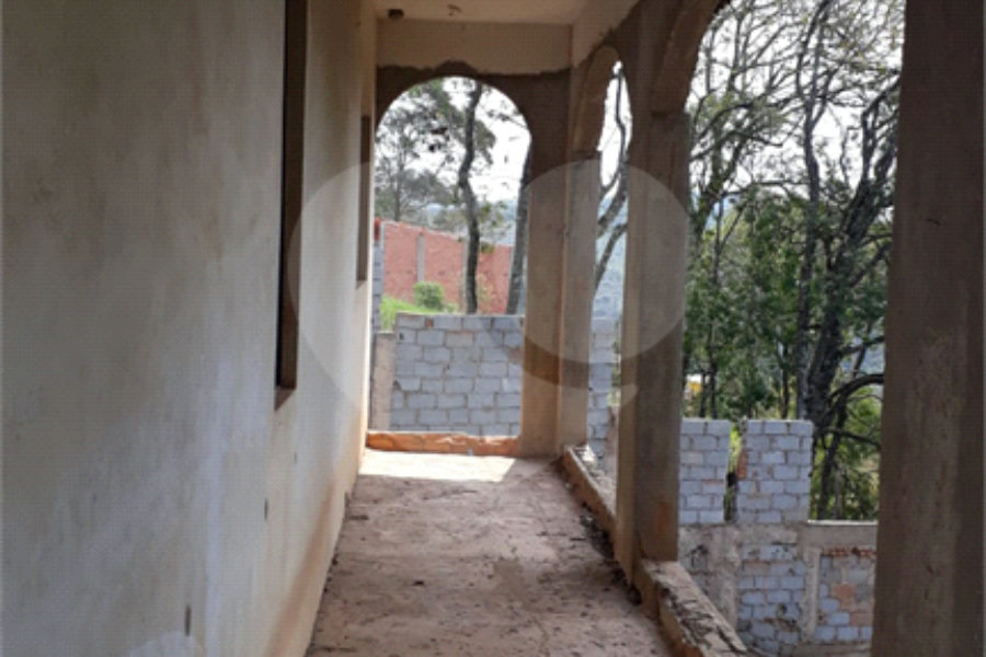 Casa à venda com 2 quartos em Mato Dentro, Mairiporã, SP