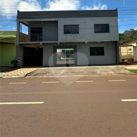 Sobrado à venda ou para alugar com 4 quartos, sendo 2 suítes, em Vila Lacíria, Ponta Porã, MS