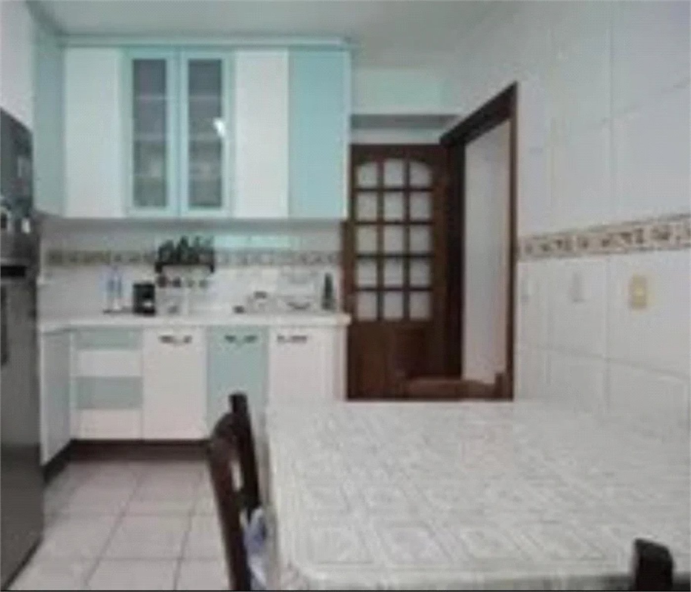 Sobrado à venda com 3 quartos, sendo 1 suíte, em Lar São Paulo, São Paulo, SP