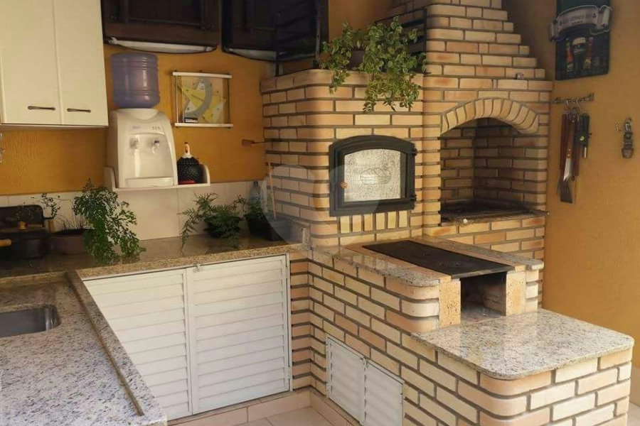 Sobrado à venda com 3 suítes em Vila Mazzei, São Paulo, SP