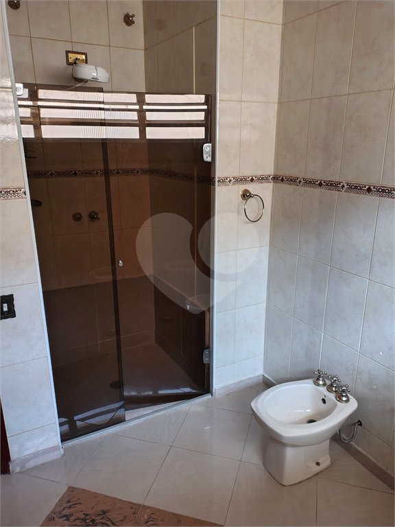 Sobrado à venda com 4 quartos, sendo 2 suítes, em Sumarezinho, São Paulo, SP