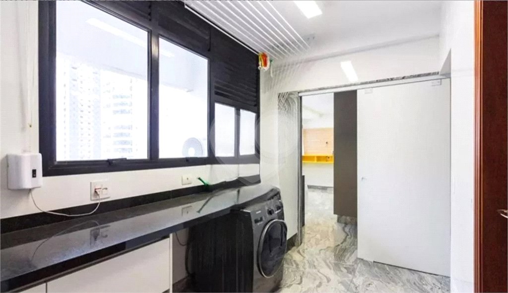 Apartamento à venda com 4 quartos, sendo 3 suítes, em Santana, São Paulo, SP