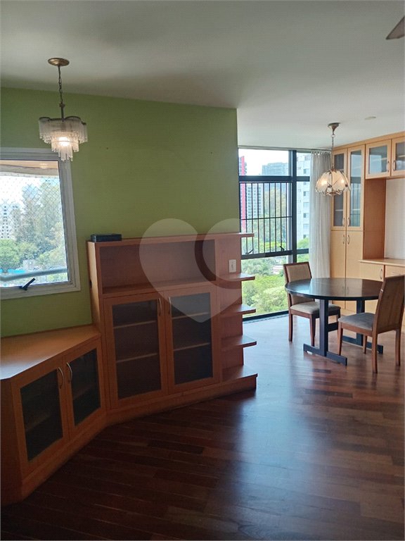 Apartamento à venda com 3 quartos, sendo 1 suíte,  em Vila Suzana, São Paulo, SP