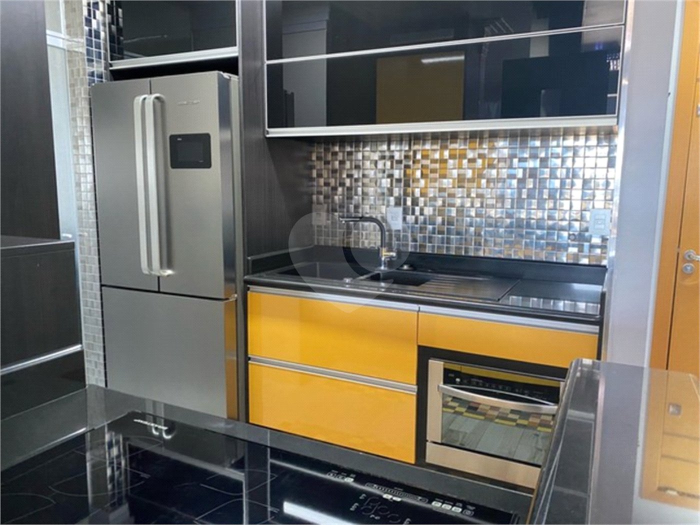 Apartamento à venda com 3 quartos, sendo 2 suítes, em Parque Bela Vista, Votorantim, SP