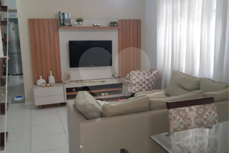 Casa à venda com 2 quartos, sendo 1 suíte, no condomínio Vilagio Milioni, Salto - SP