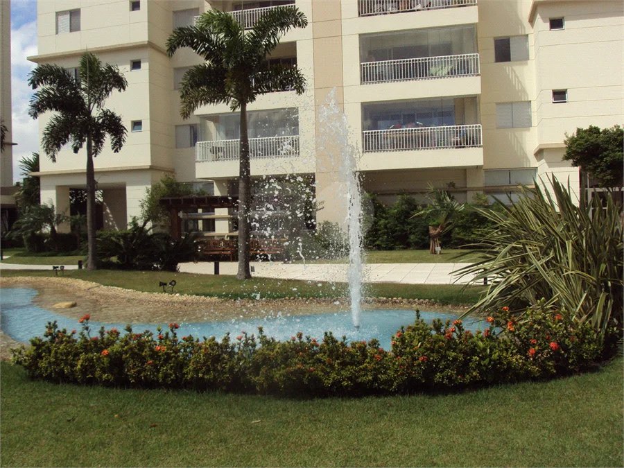 Apartamento à venda com 3 quartos, sendo 2 suítes,  em Granja Julieta, São Paulo, SP