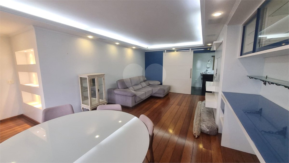Apartamento à venda com 3 quartos, sendo 1 suíte,  em Indianópolis, São Paulo, SP
