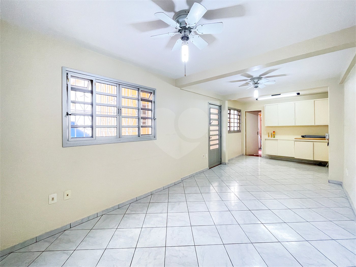 Casa Térrea à venda com 6 quartos, sendo 3 suítes,  em Instituto de Previdência, São Paulo, SP