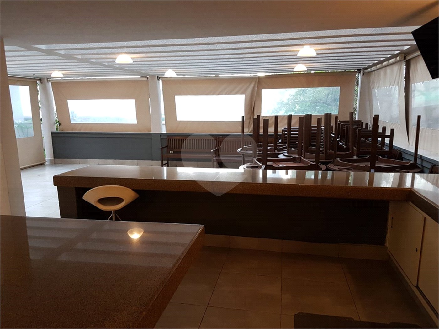 Apartamento à venda com 3 suítes em Jardim Londrina, São Paulo, SP