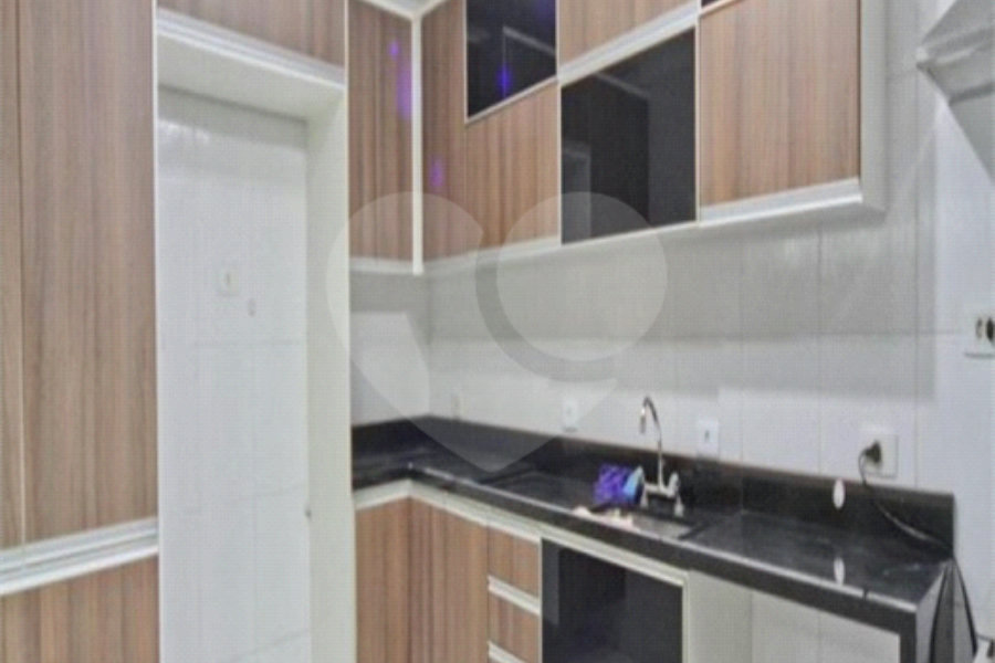 Sobrado à venda com 3 quartos, sendo 1 suíte, em Parada Inglesa, São Paulo, SP