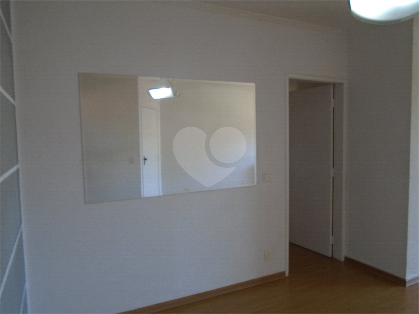 Apartamento à venda com 3 quartos, sendo 1 suíte, em Vila Oliveira, Mogi das Cruzes, SP