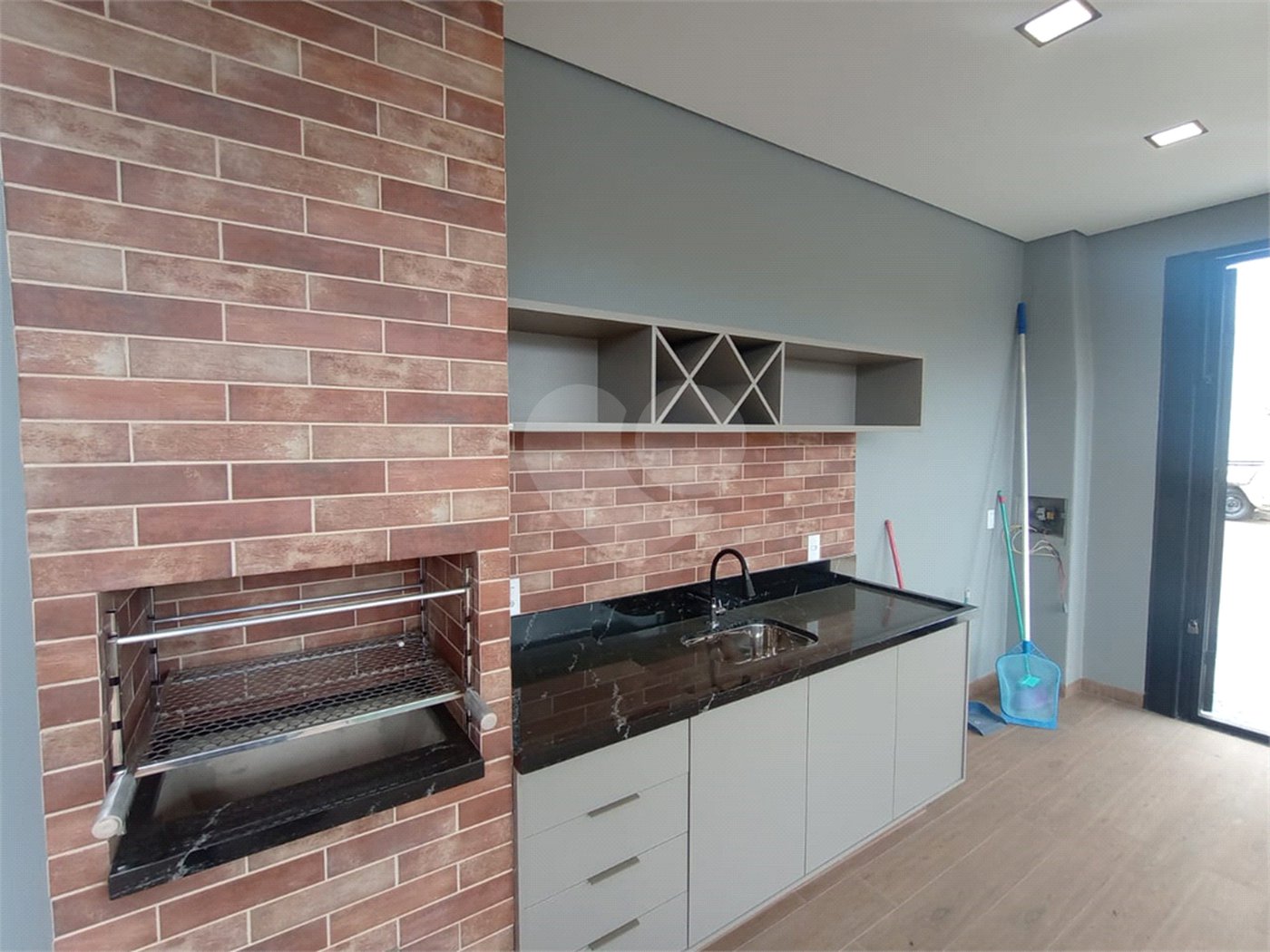 Casa à venda com 3 quartos, sendo 1 suíte,  em Portal dos Pinheiros Ii, Itapetininga, SP