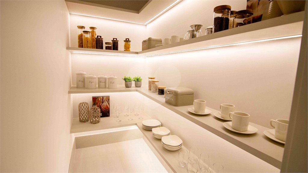 Apartamento à venda com 4 suítes em Moema, São Paulo, SP