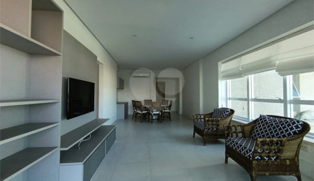 Apartamento para alugar com 3 suítes em Jardim Virgínia, Guarujá, SP