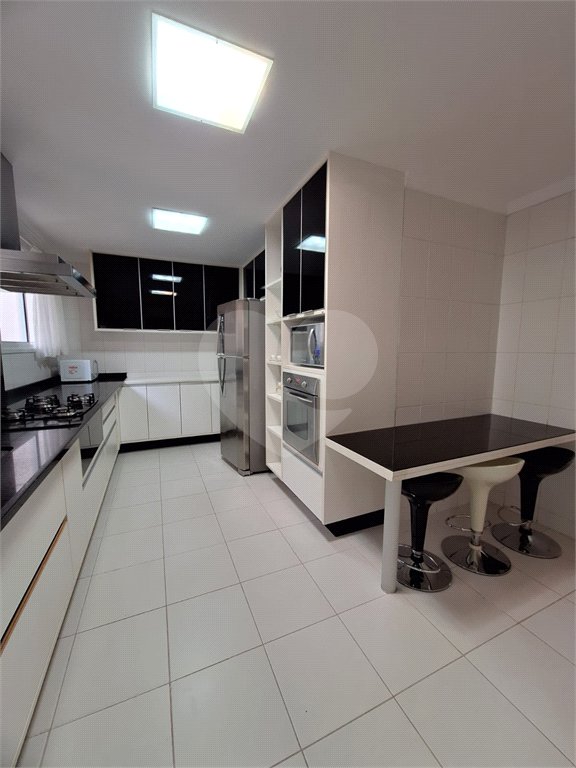 Apartamento à venda com 4 quartos, sendo 3 suítes,  em Vila Gertrudes, São Paulo, SP