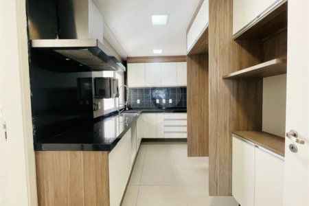 Apartamento à venda com 3 suítes em Baeta Neves, São Bernardo do Campo, SP