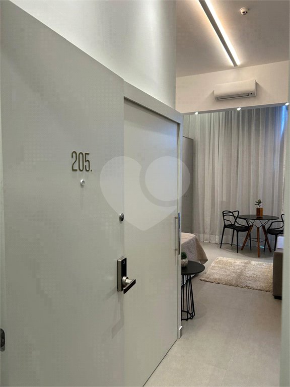 Apartamento à venda ou para alugar com 1 quarto em Pinheiros, São Paulo, SP