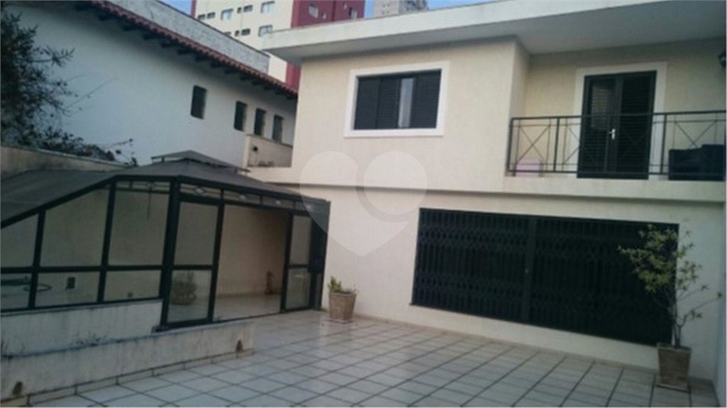 Sobrado à venda com 5 quartos, sendo 2 suítes, em Brooklin Paulista, São Paulo, SP