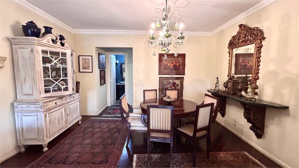Apartamento à venda com 3 suítes em Vila Suzana, São Paulo, SP
