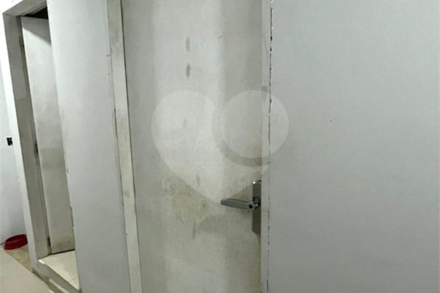 Sobrado à venda com 3 quartos, sendo 1 suíte, em Tremembé, São Paulo, SP