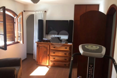 Sobrado à venda com 3 quartos, sendo 1 suíte,  em Água Fria, São Paulo, SP