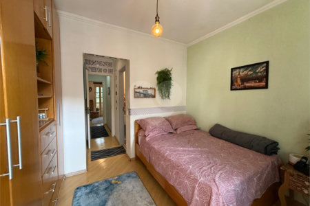 Casa à venda com 2 suítes no condomínio Village Palmas, São Paulo - SP