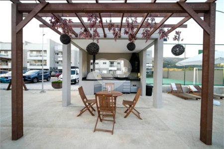 Apartamento à venda com 2 quartos, sendo 1 suíte, em Bairro do Cambará, São Roque, SP