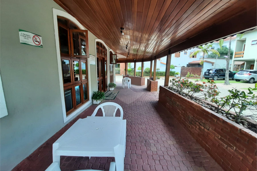 Casa à venda com 3 quartos, sendo 1 suíte, no condomínio Cantareira Park, São Paulo - SP