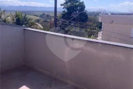 Casa à venda com 3 quartos, sendo 1 suíte, em Loteamento Residencial Vista Linda, São José dos Campos, SP