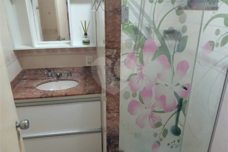 Apartamento à venda com 3 quartos, sendo 1 suíte,  em Tijuca, Rio de Janeiro, RJ
