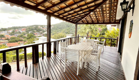 Casa em condomínio à venda com 6 quartos, sendo 5 suítes, em Alto de Búzios, Armação dos Búzios, RJ